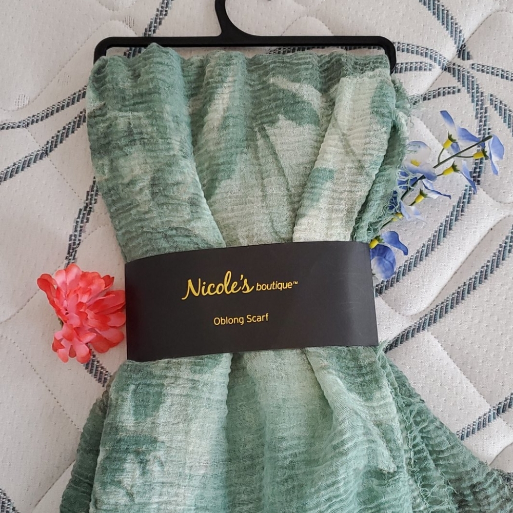 Nicole's Boutique Oblong Green Flower Scarf